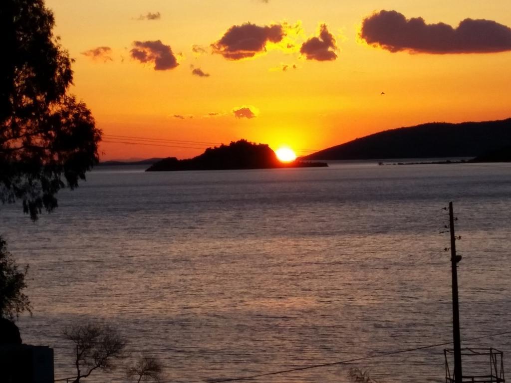 Selenes Pansiyon Kapikiri Bagian luar foto